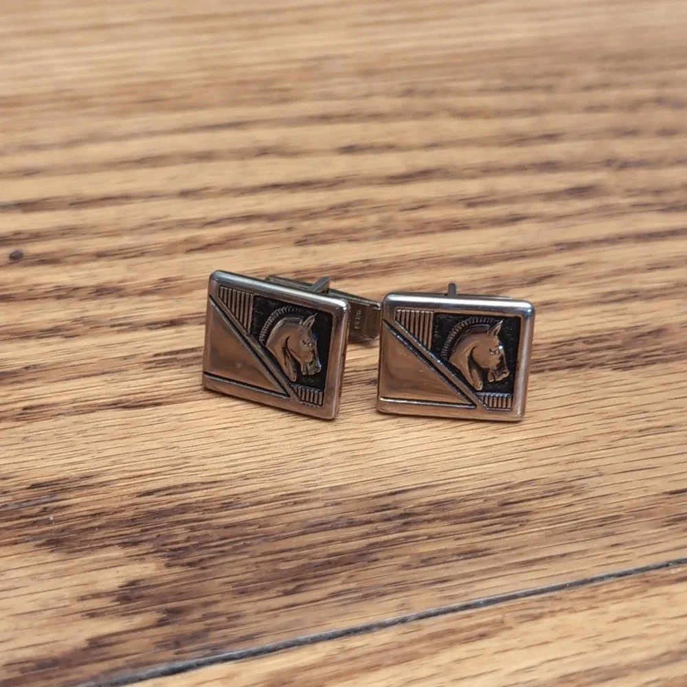 Swank Horse Head Design Cufflinks Men's Black Silver Square Vintage 7/8 in